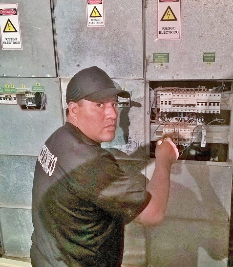 Electricista profesional 24 horas urgencias cordoba